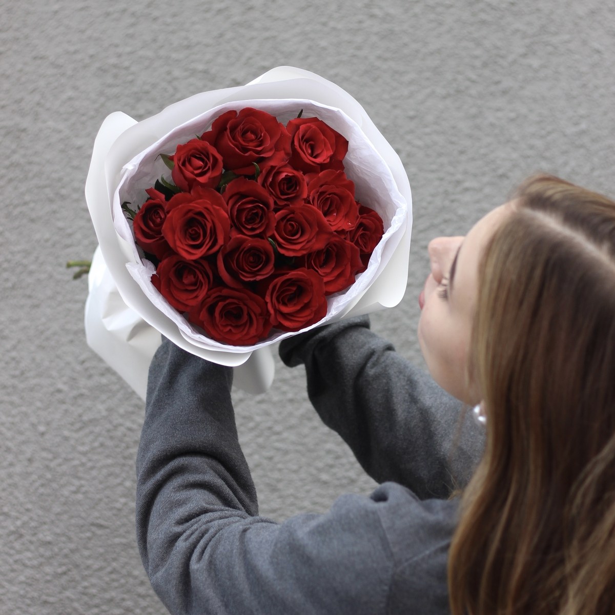 15 krasnyh roz 2